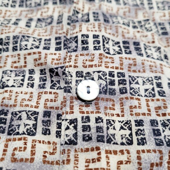 Tori Richard Geometric Made In Hawaii USA 100% Cotton Lawn Hawaiian Large EUC - Picture 7 of 7